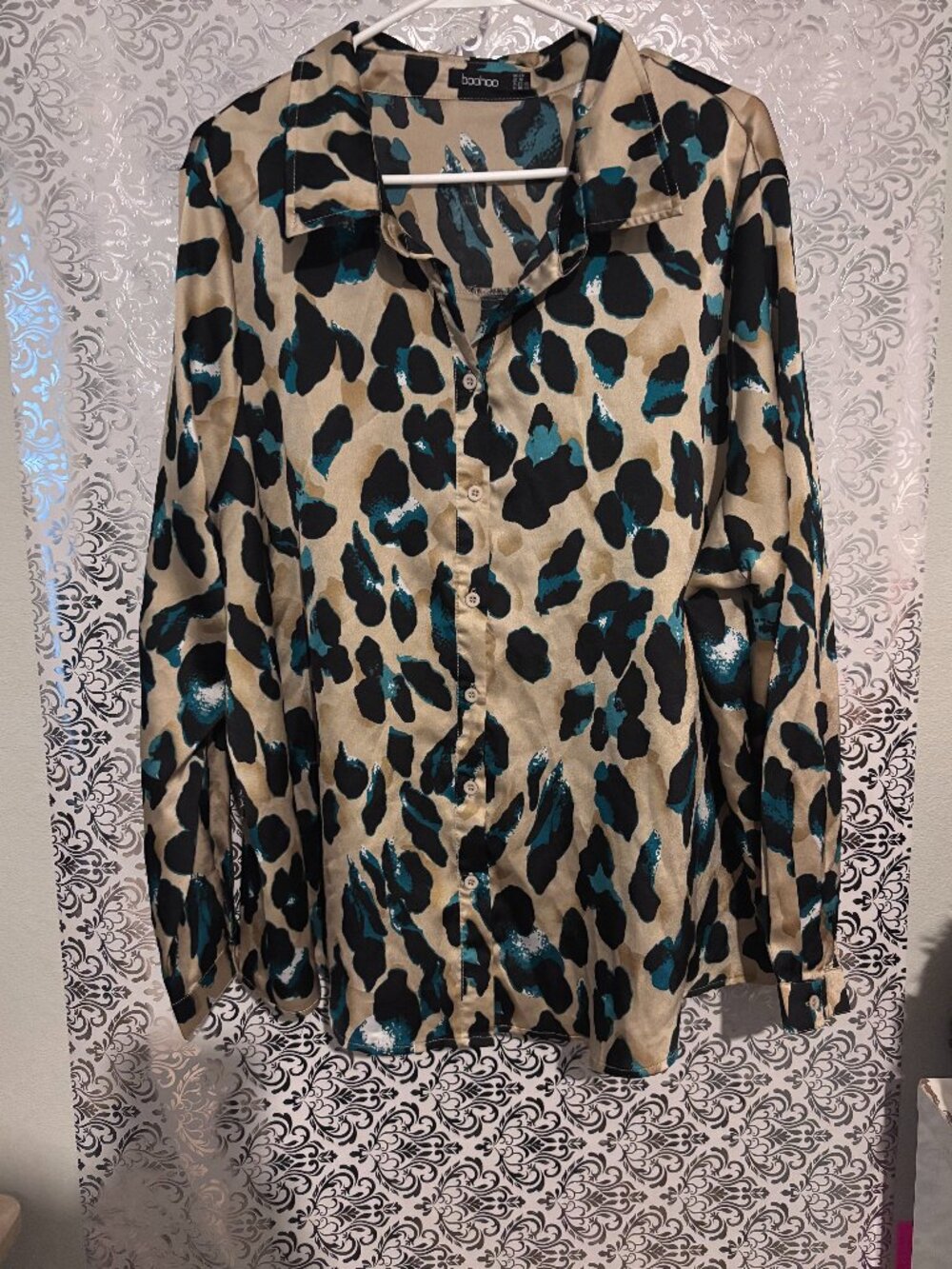 Boohoo Size 16 Satin-Look Teal & Beige Animal Print Blouse Top